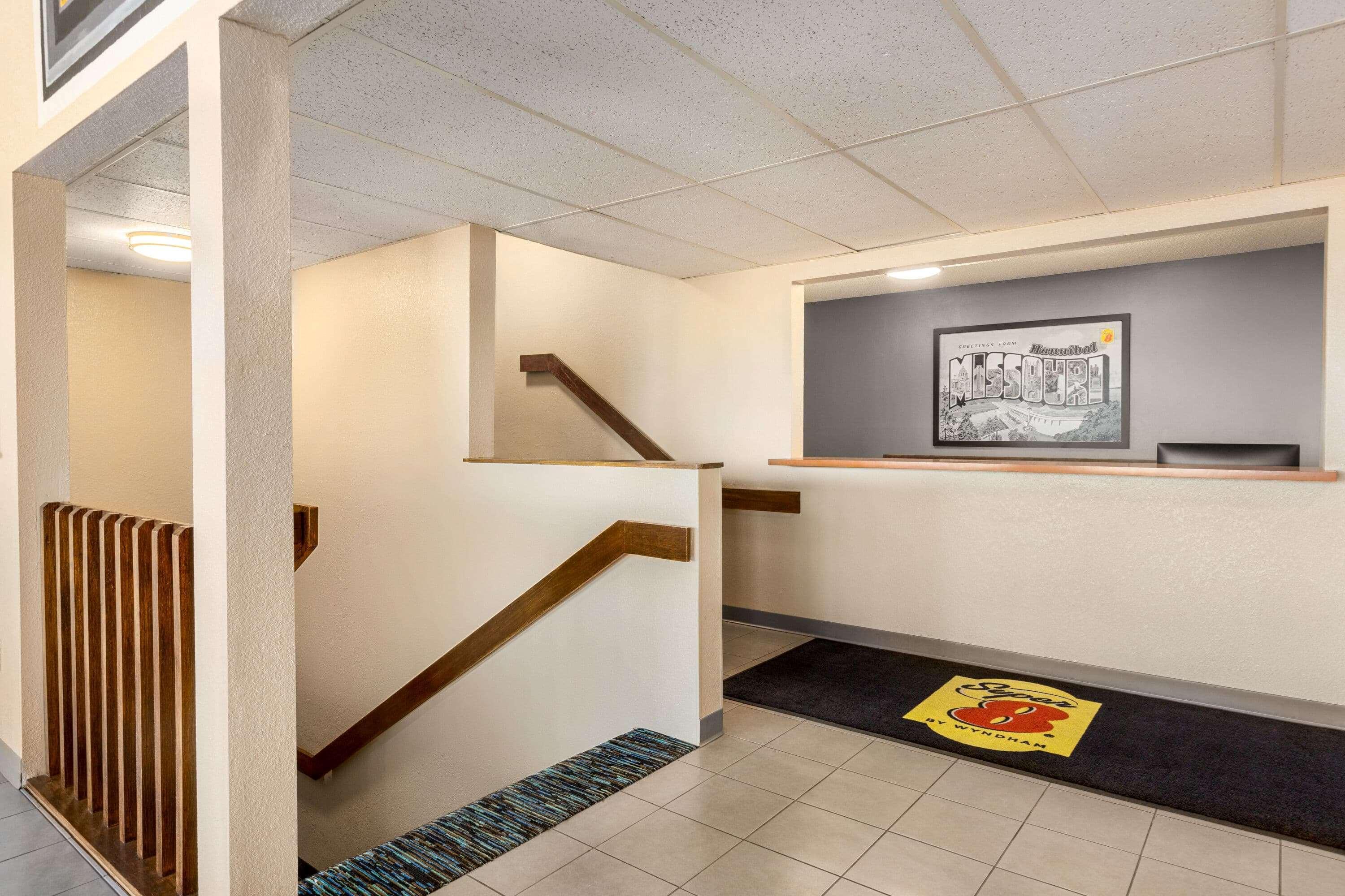 Super 8 By Wyndham Hannibal Luaran gambar